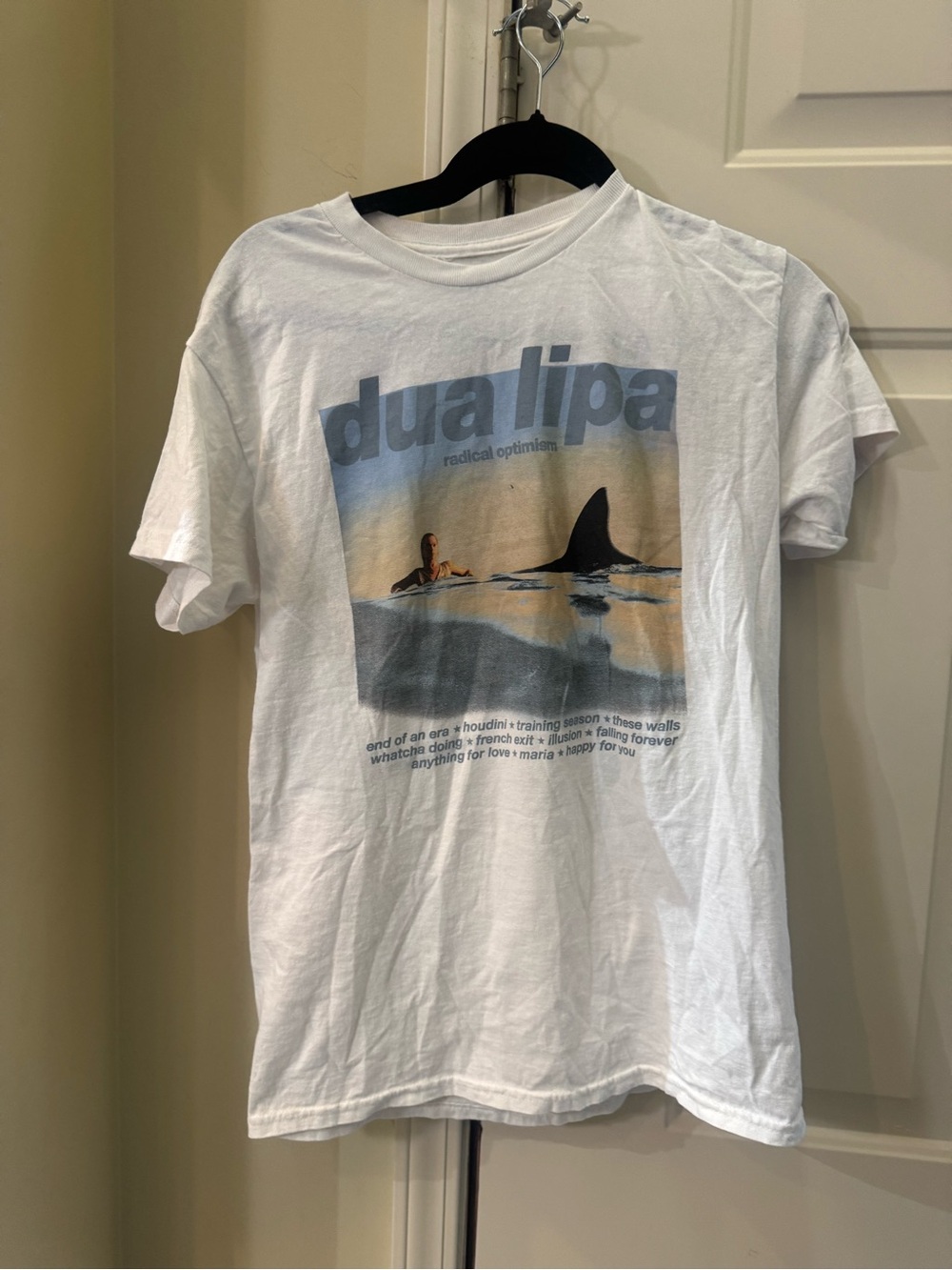 Dua‎ Lipa Graphic Tee - White with Blue/Beige Print size medium